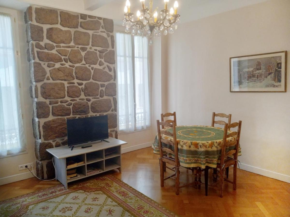 Nice Large 2Br Sunny 20 Meter Terrace Parking Beach Shops Екстер'єр фото